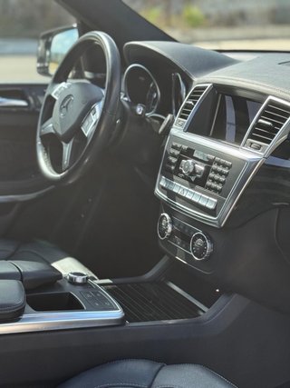 Mercedes-Benz  GL 2014