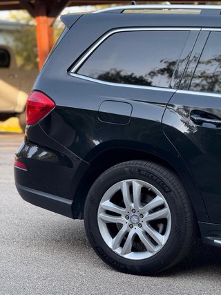 Mercedes-Benz  GL 2014