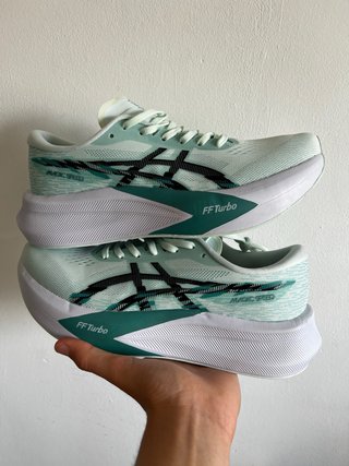 Zapatillas Asics Magic Speed 4