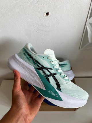 Zapatillas Asics Magic Speed 4