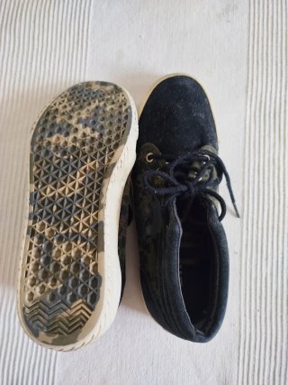 Zapatillas Diesel Talla 40 Negro/Verde Militar