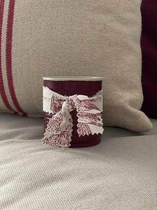Vela artesanal decorada con tela