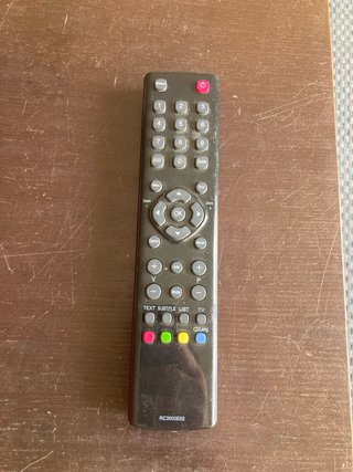 Televisor Thomson 22” B3 Series