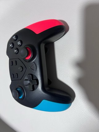 Nintendo Switch + Cargador + Mando Dragon Ball