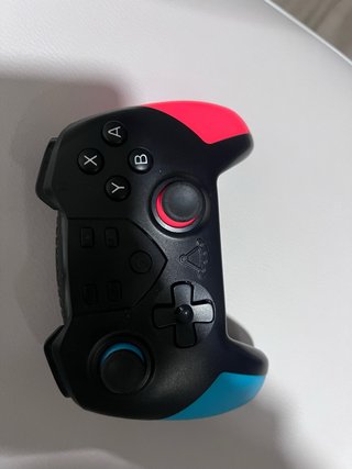 Nintendo Switch + Cargador + Mando Dragon Ball