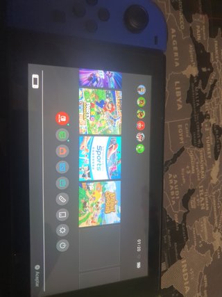 Nintendo Switch Azul/Amarillo