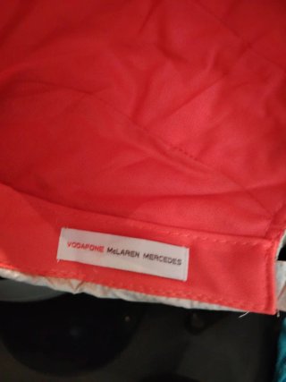 Gorra Vodafone McLaren Mercedes