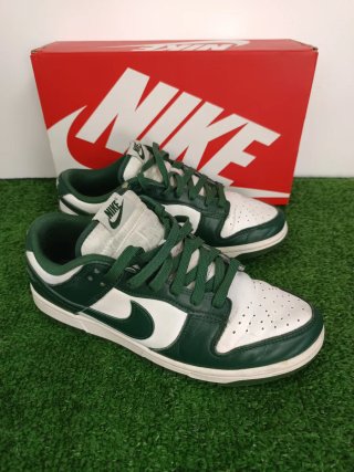 Nike Dunk Low Retro Verdes y Blancas