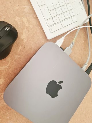 Mac mini 2018 16GB 256GB 美品 Apple Mac Mini 2018 i7 3.2GHz 256GB SSD 16GB RAM de Segunda mano