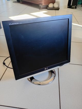 Monitor LG Flatron 17 pollici