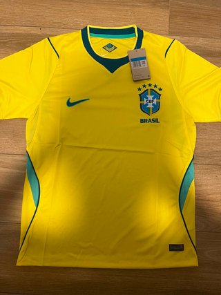 Camiseta Brasil fútbol talla M mundial 2026