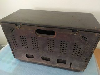 Radio antigua de madera