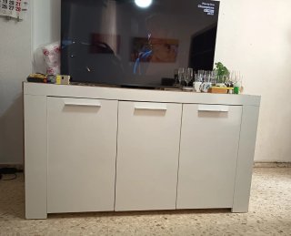 Aparador blanco(solo en persona)No hago envio