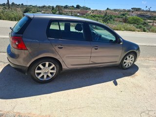 Volkswagen Golf 2005