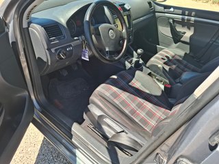 Volkswagen Golf 2005