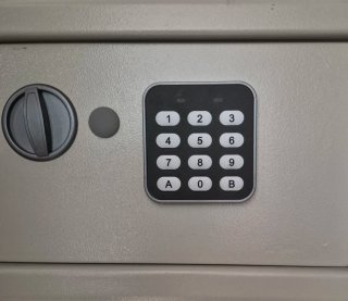 Cassaforte con tastiera numerica
