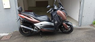 Yamaha X-Max 300