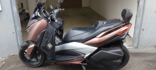 Yamaha X-Max 300