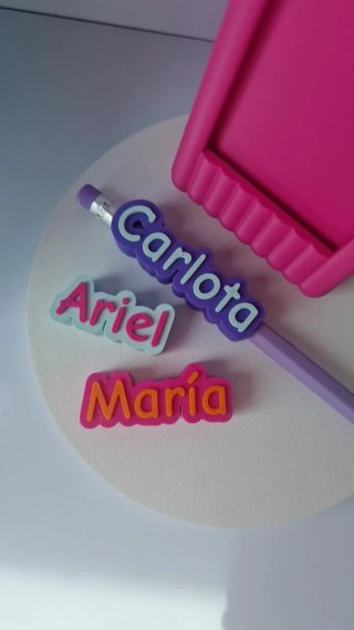 Lápices personalizados con nombres para peques