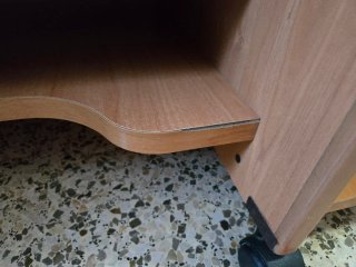 Escritorio madera con bandeja teclado