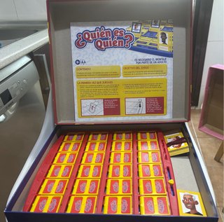 Juego de mesa ¿Quién es Quién? Hasbro