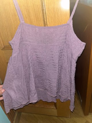 Top Morado Tirantes Nudo Pull&Bear Talla S