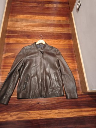 Cazadora de caballero de piel marrón Massimo Dutti