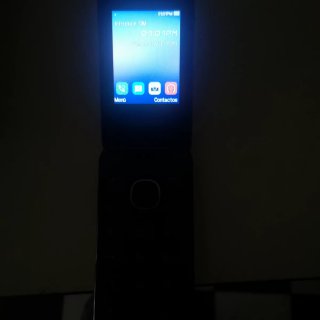 Móvil Alcatel Plata