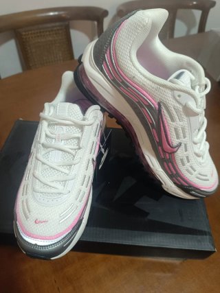Zapatillas Nike Blancas y Rosas Talla 36