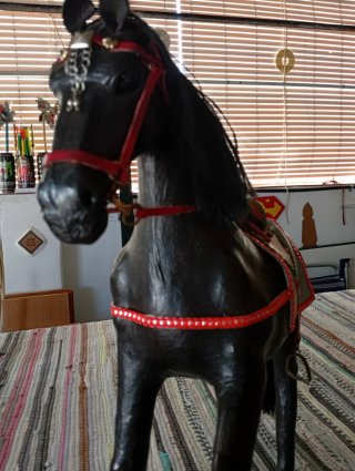Pareja de caballos antiguos decorativos