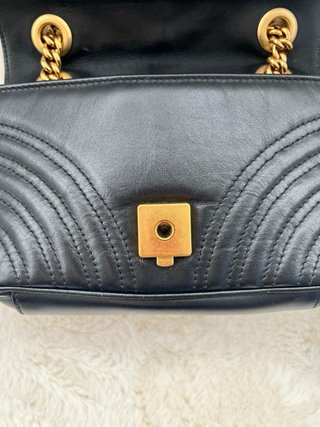 Borsa Gucci GG Marmont Nero e Oro