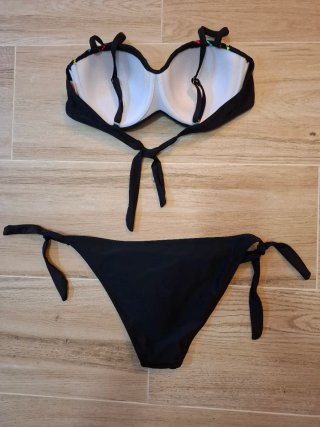 Bikini Negro Talla M Bordado Multicolor