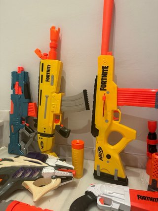 Lote 17 armas Fortnite y Nerf + bolsa balas