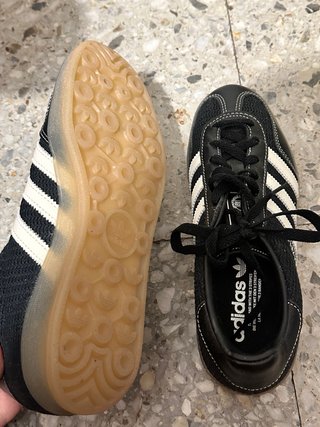 Zapatillas Adidas Gazelle Negras Blancas