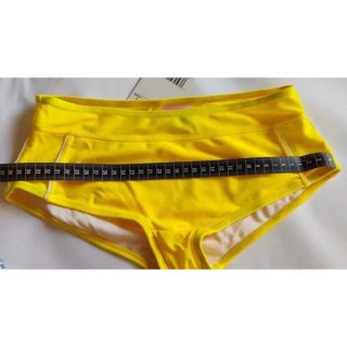 Culotte deportivo o braguita bikini amarillo