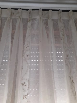Cortinas beige tela comedor o habitación