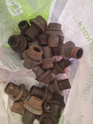 Tuercas para llantas de aluminio, 20 unas.