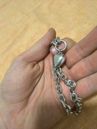 Collar corazón metalico