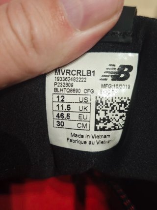 Zapatillas New Balance Fresh Foam Negras/Rojas