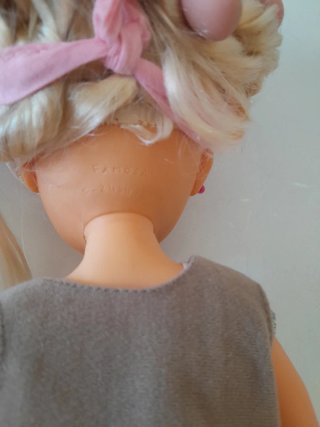 Muñeca Nancy de Famosa.