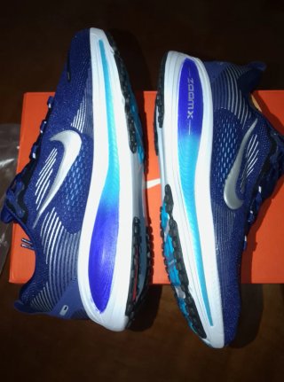 Zapatillas Nike ZoomX Azul y Blanco