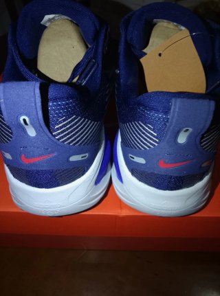Zapatillas Nike ZoomX Azul y Blanco