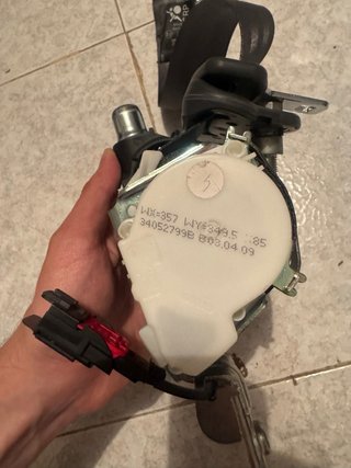 Pareja cinturones delanteros Renault Clio III