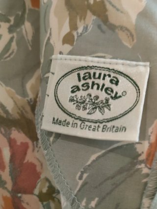Abito vintage Laura Ashley motivo floreale