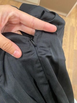 Vestido negro elegante para evento