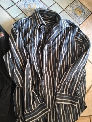 2 Camicie Uomo Nere e Multicolore(art,22)