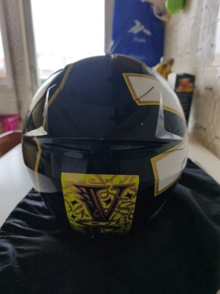 Casco AGV edición Valentino Rossi