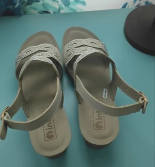 Sandalias cuña