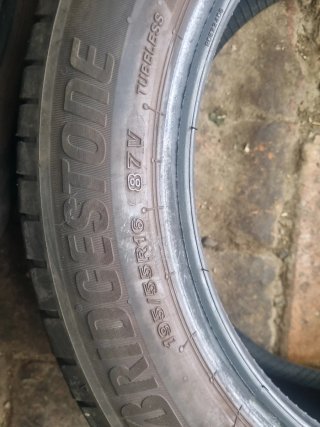 Neumáticos ocasion 195 55r16 91v brigestone