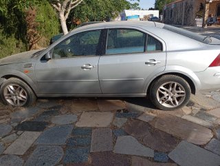 Ford Mondeo Ford Mondeo 2002